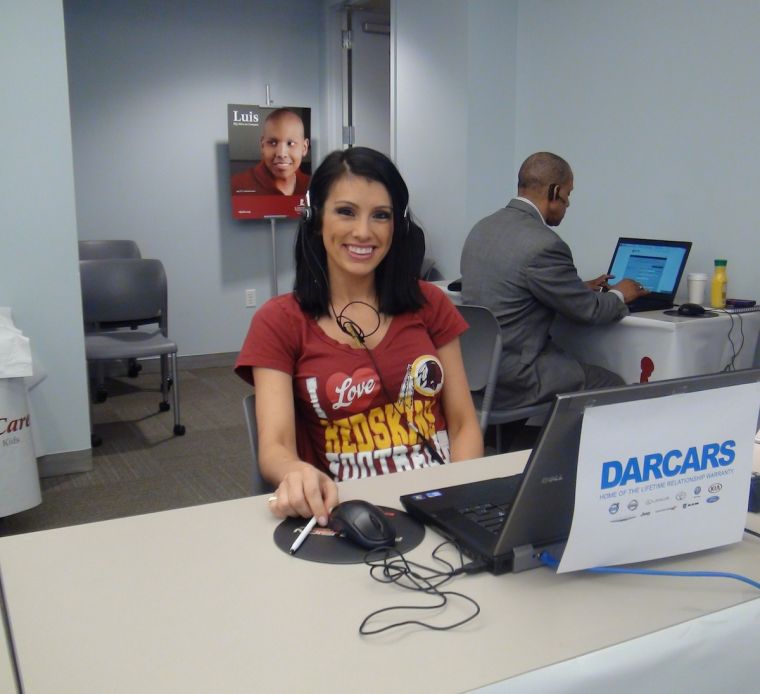 Redskins Cheerleader @ Praise 104.1 St. Jude's Radiothon