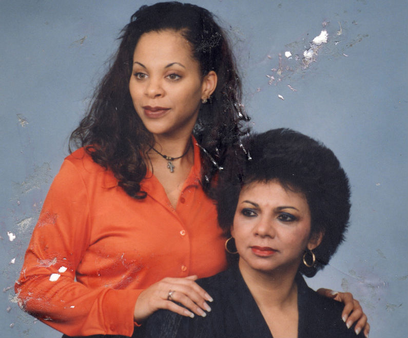 Sherri-Williams-and-Mother[1]
