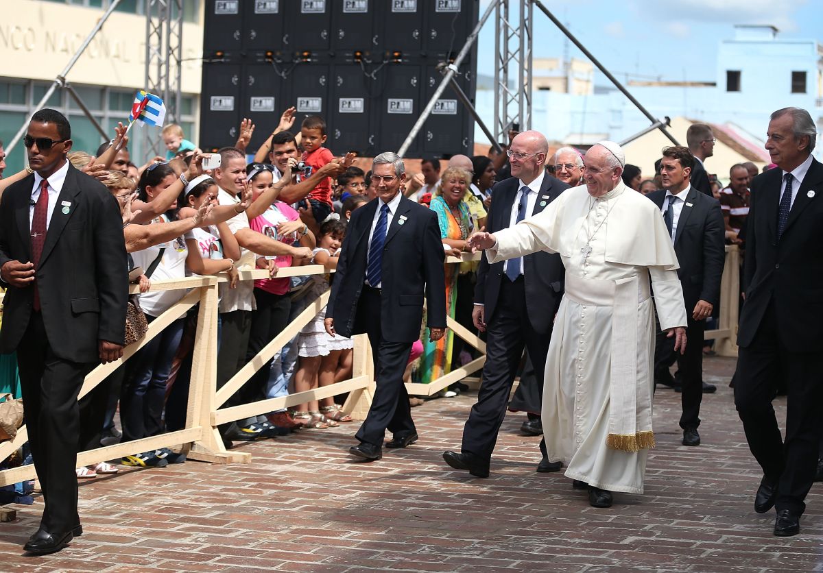 Pope Francis Makes Historic Trip To Cuba