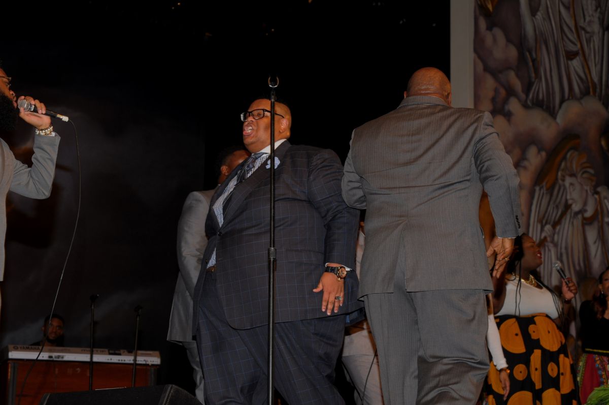 Charles Butler & Trinity Live At Spirit Of Praise