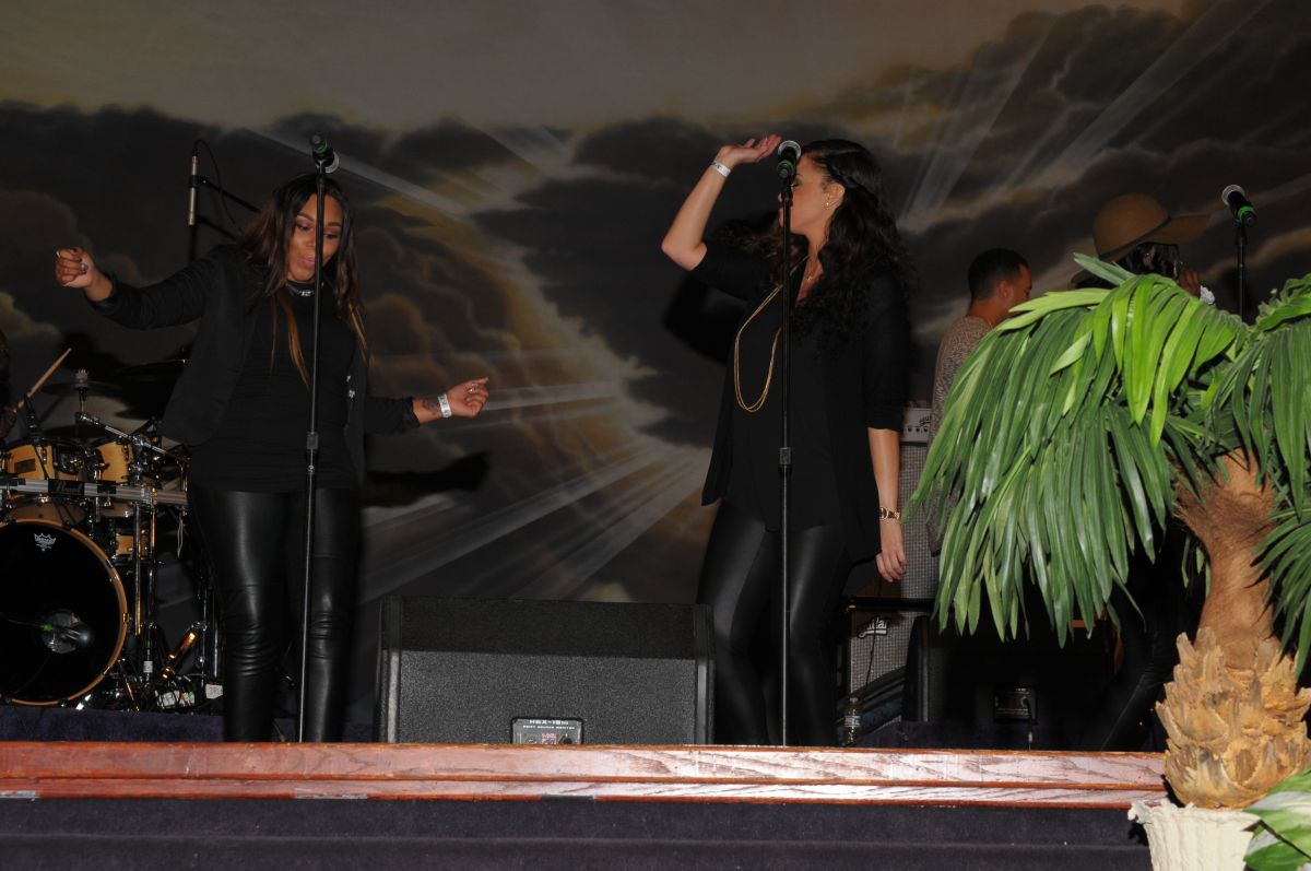 Anthony Brown & Group TherAPY Live At Spirit Of Praise 2016