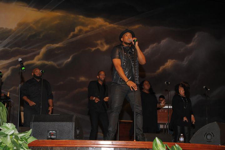 Anthony Brown & Group TherAPY Live At Spirit Of Praise 2016