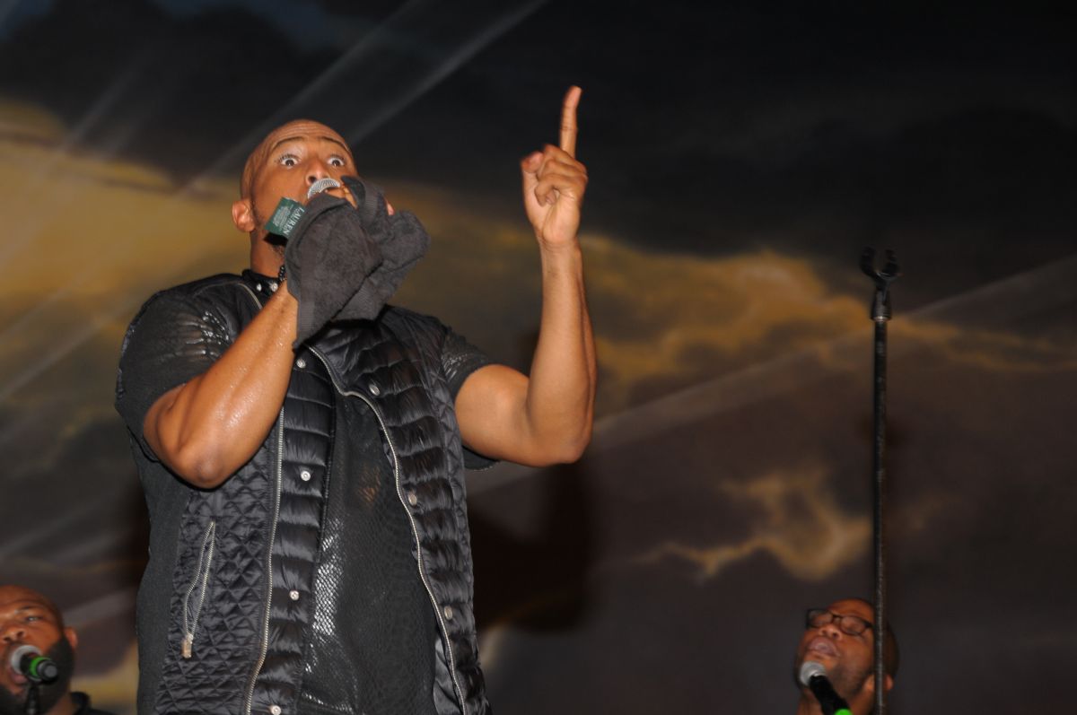 Anthony Brown & Group TherAPY Live At Spirit Of Praise 2016