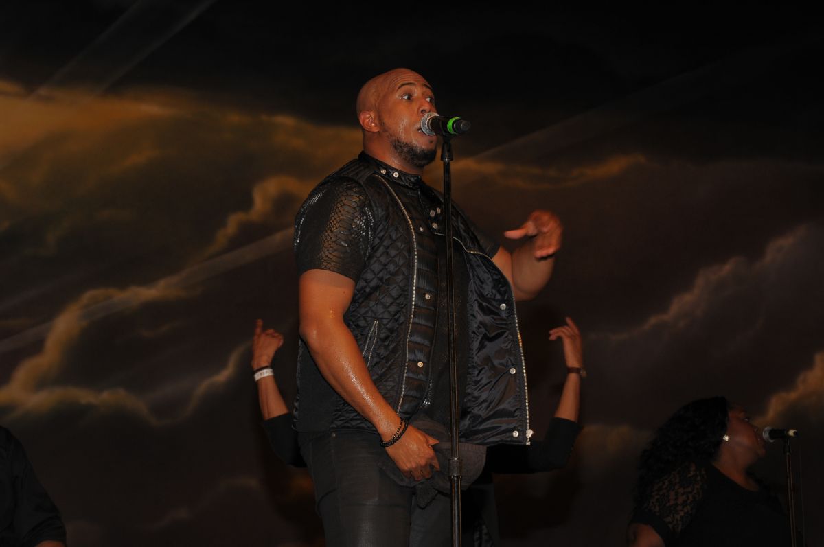 Anthony Brown & Group TherAPY Live At Spirit Of Praise 2016