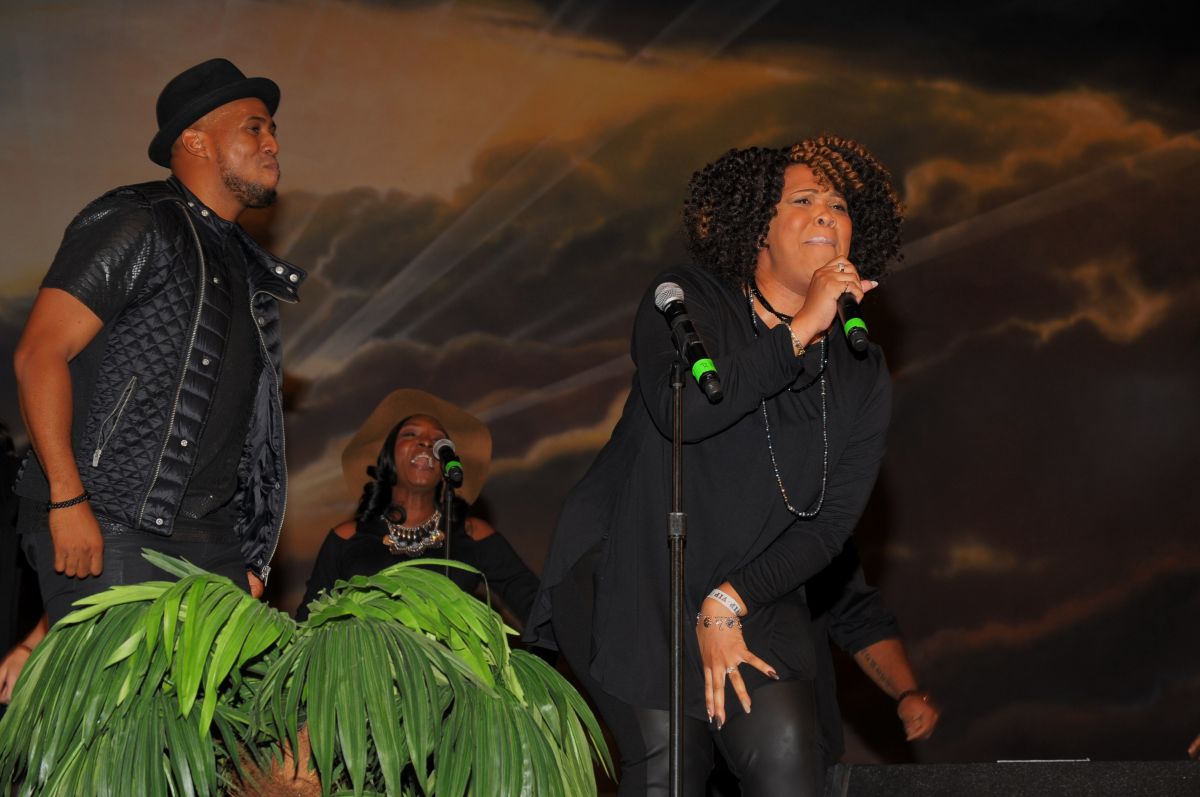 Anthony Brown & Group TherAPY Live At Spirit Of Praise 2016