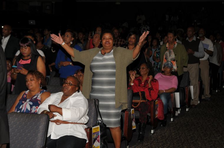 Intimate Fan Moments At Spirit Of Praise 2016