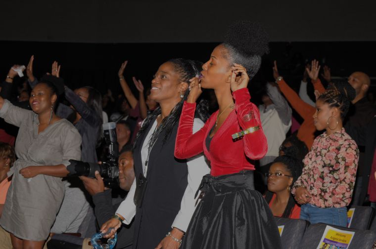 Intimate Fan Moments At Spirit Of Praise 2016
