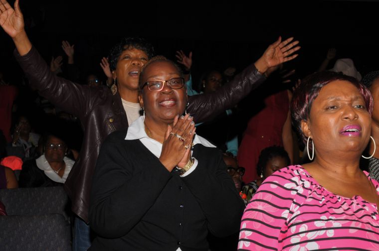 Intimate Fan Moments At Spirit Of Praise 2016