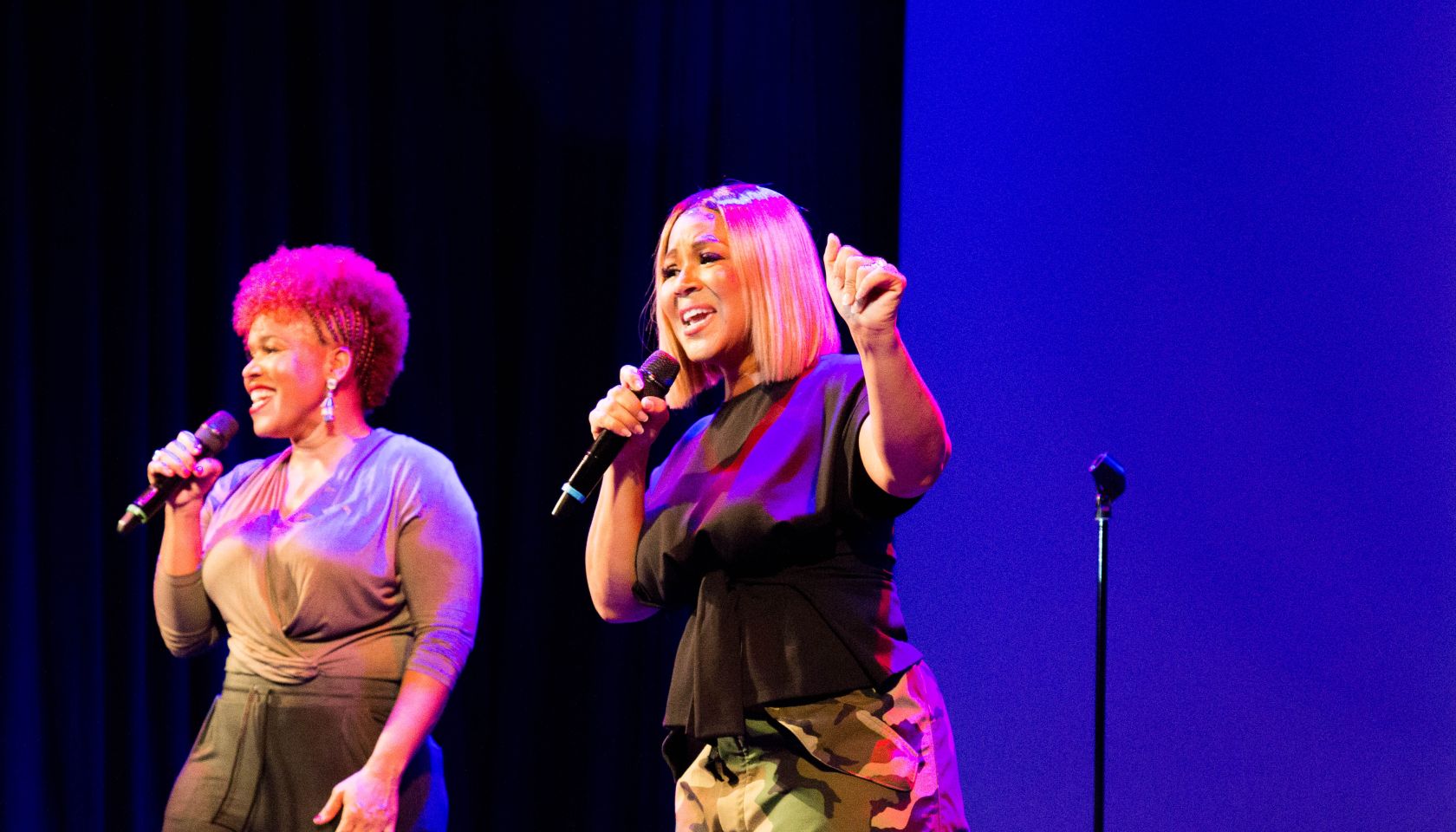 Mary Mary At The Howard Theatre
