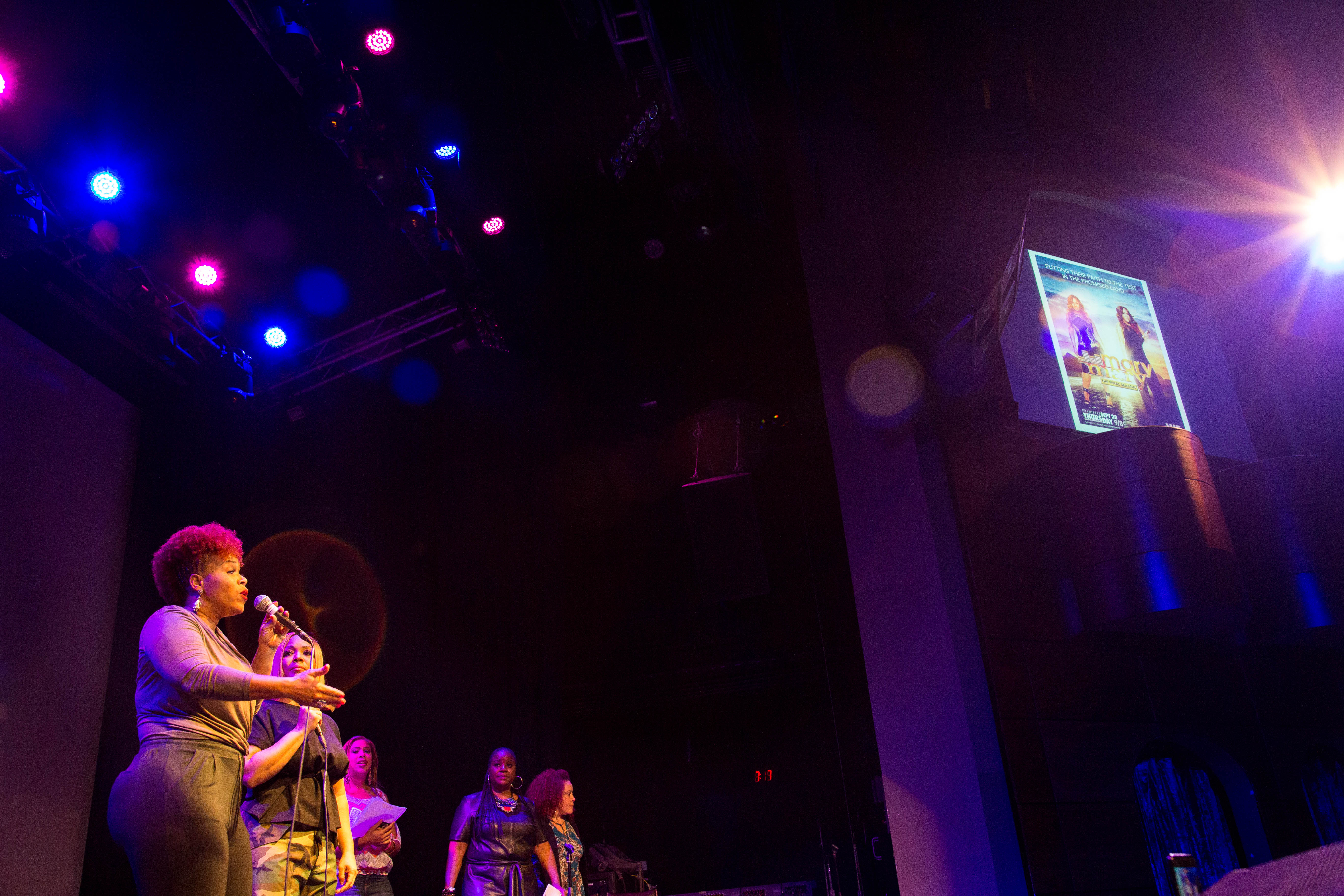 Mary Mary At The Howard Theatre