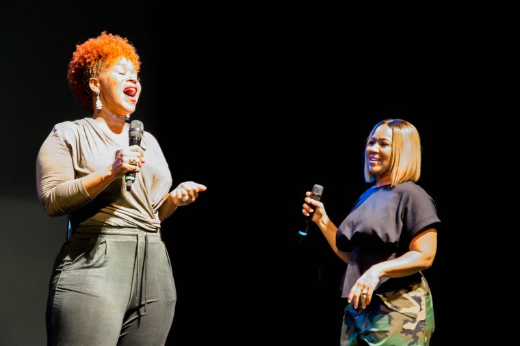 Mary Mary At The Howard Theatre