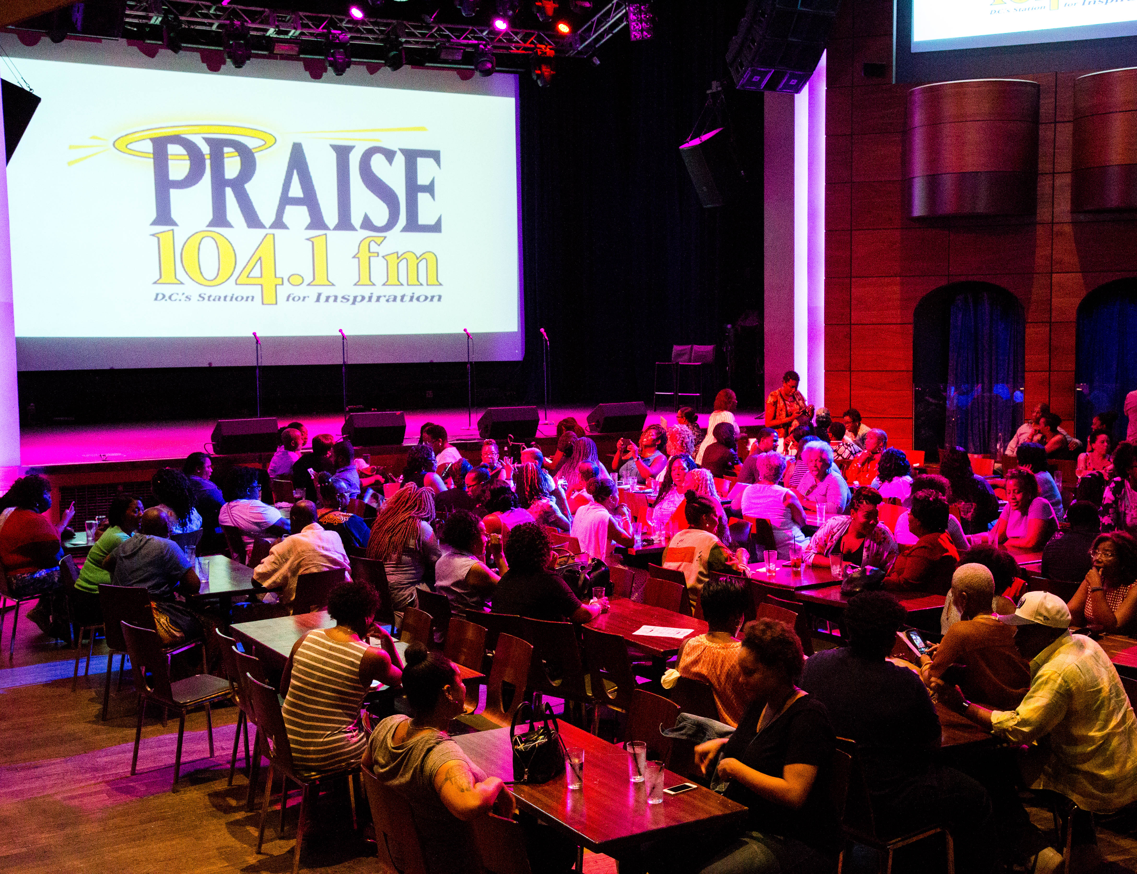 Mary Mary At The Howard Theatre