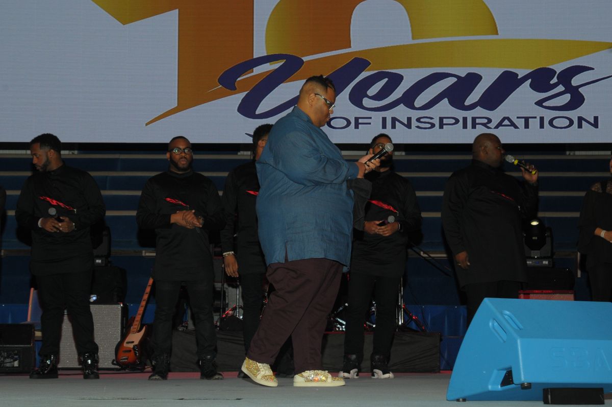 Charles Butler & Trinity At Spirit Of Praise 2017