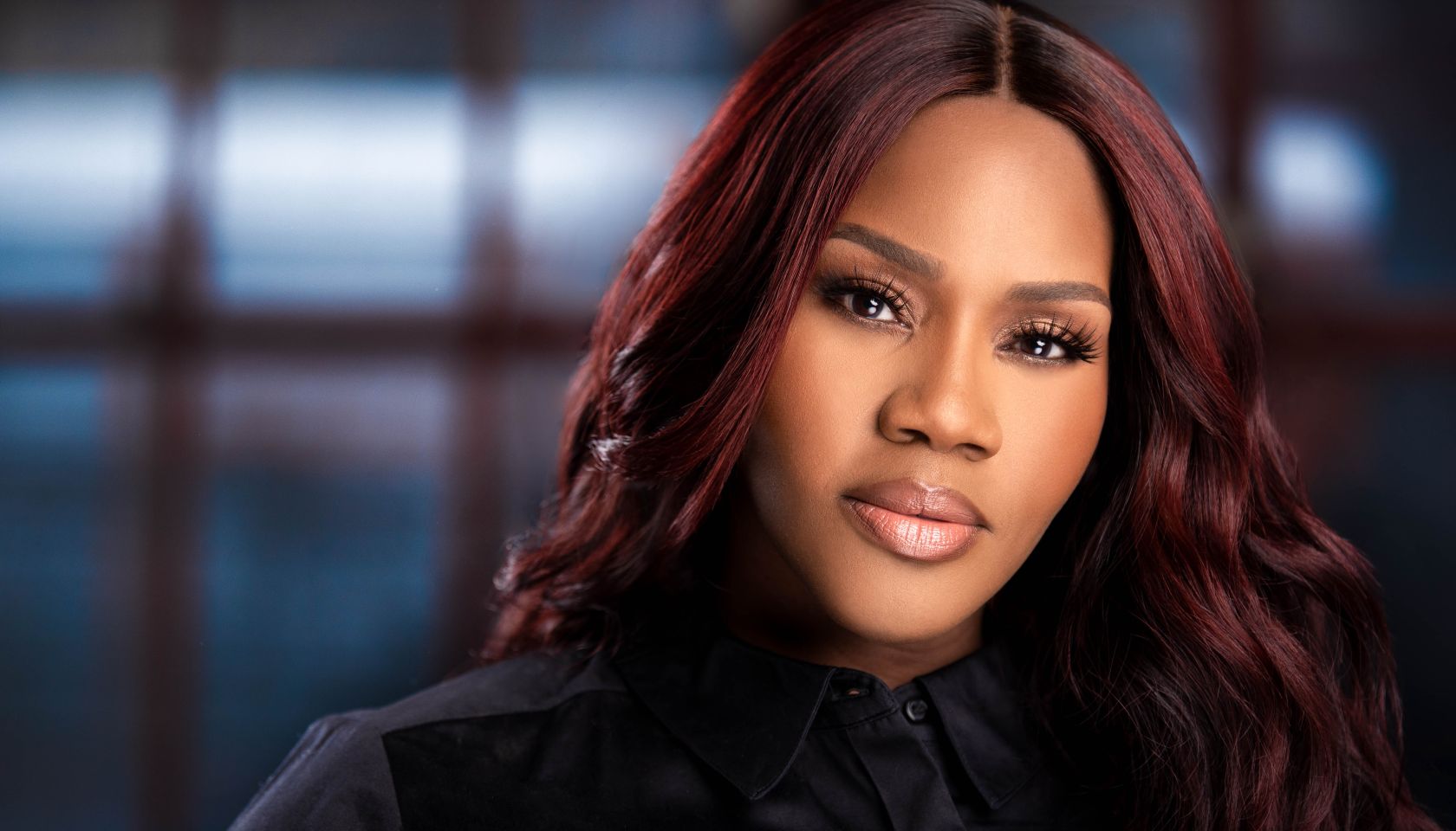 Kelly Price Headshot
