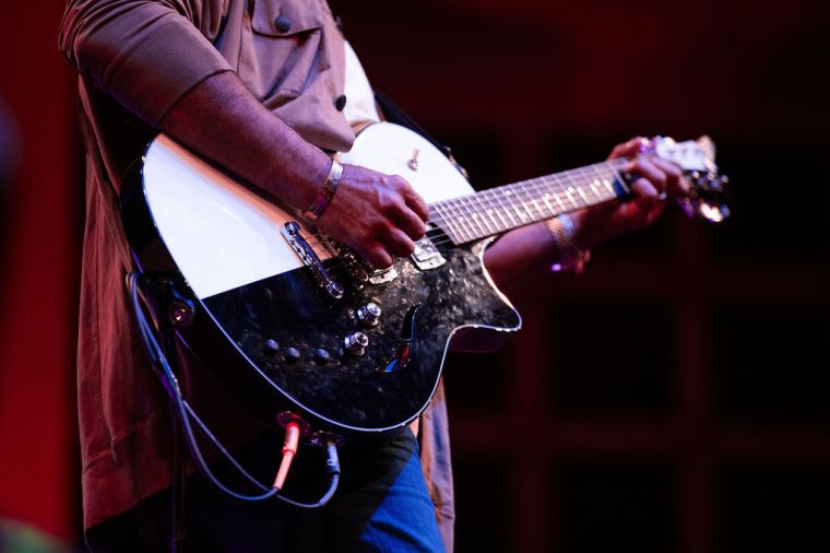 Israel Houghton & New Breed At The Wells Fargo 16th Annual Spirit of Praise Crowd