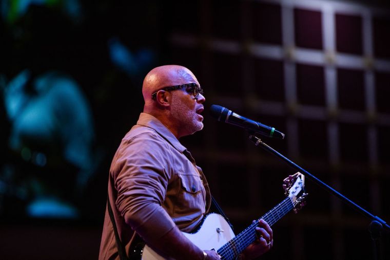 Israel Houghton & New Breed At The Wells Fargo 16th Annual Spirit of Praise Crowd