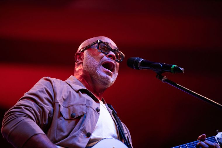 Israel Houghton & New Breed At The Wells Fargo 16th Annual Spirit of Praise Crowd