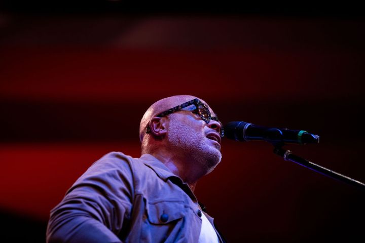 Israel Houghton & New Breed At The Wells Fargo 16th Annual Spirit of Praise Crowd