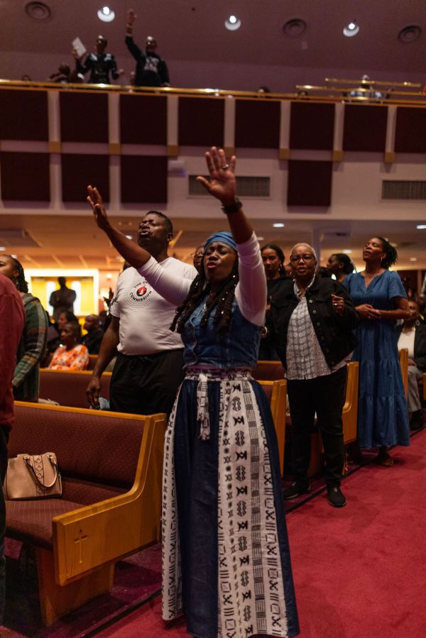 The Wells Fargo 16th Annual Spirit of Praise Crowd