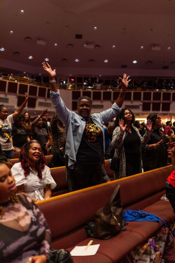 The Wells Fargo 16th Annual Spirit of Praise Crowd