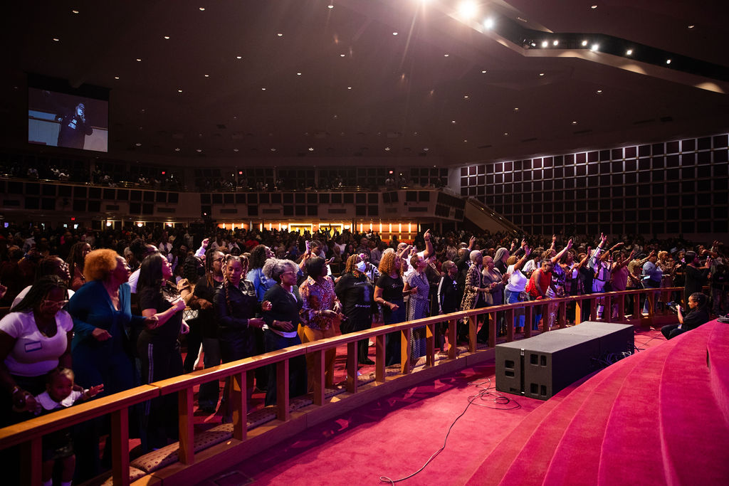 The Wells Fargo 16th Annual Spirit of Praise Crowd