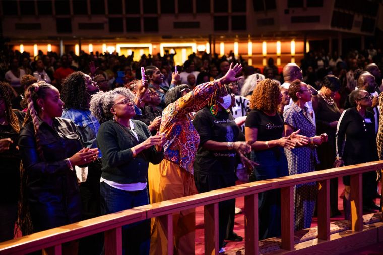 The Wells Fargo 16th Annual Spirit of Praise Crowd