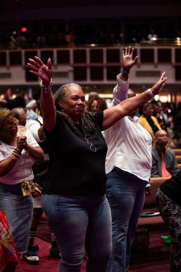 The Wells Fargo 16th Annual Spirit of Praise Crowd