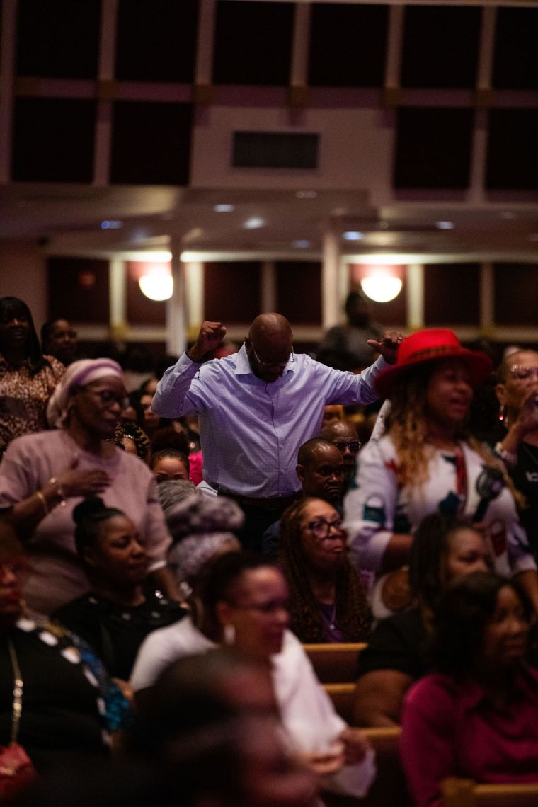 The Wells Fargo 16th Annual Spirit of Praise Crowd