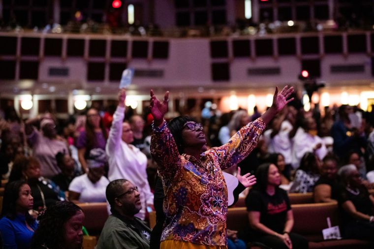 The Wells Fargo 16th Annual Spirit of Praise Crowd