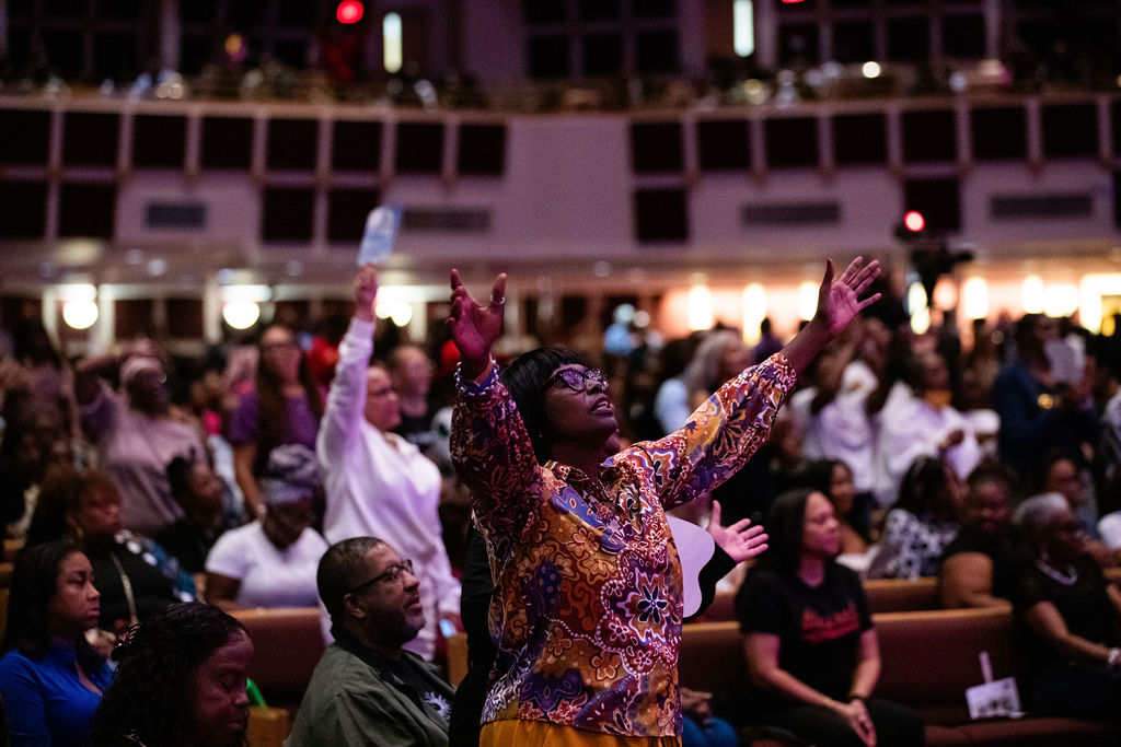 The Wells Fargo 16th Annual Spirit of Praise Crowd