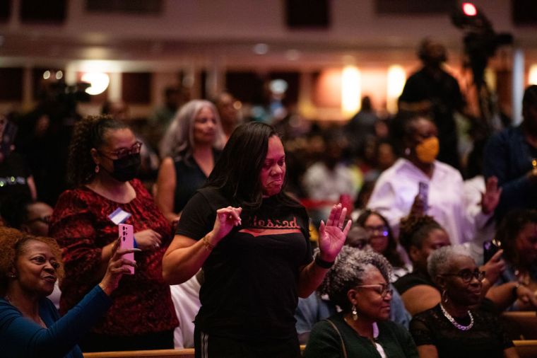 The Wells Fargo 16th Annual Spirit of Praise Crowd