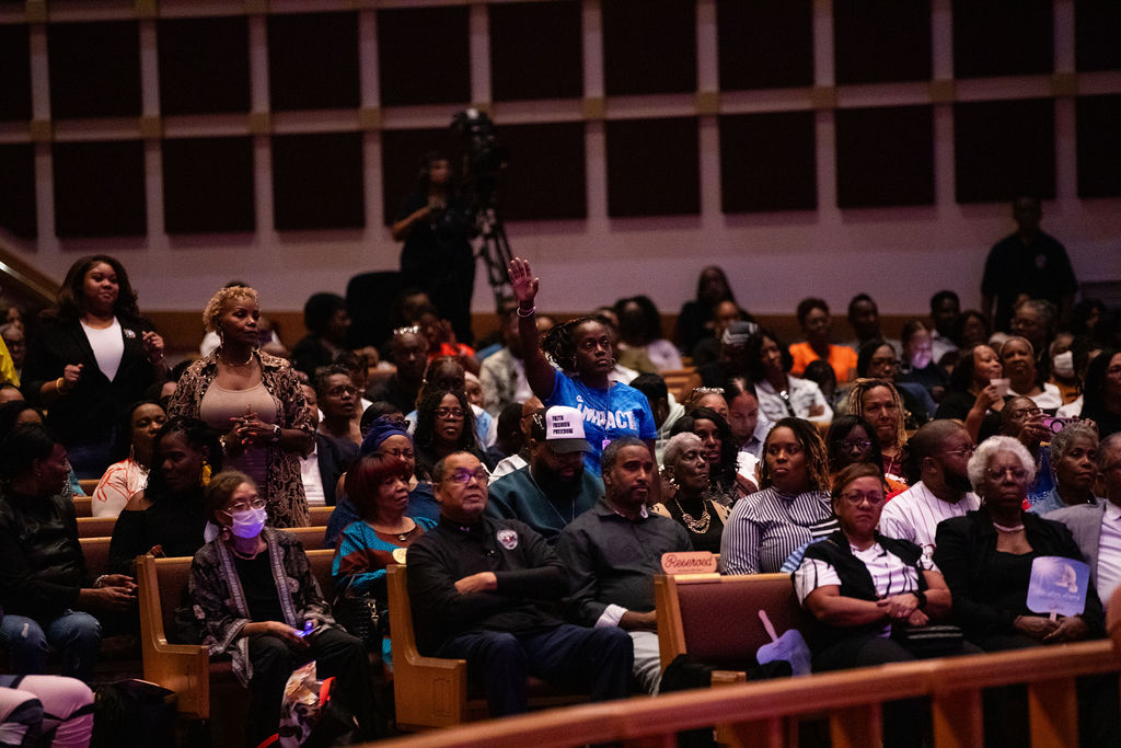 The Wells Fargo 16th Annual Spirit of Praise Crowd
