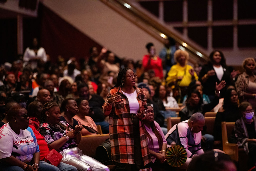 The Wells Fargo 16th Annual Spirit of Praise Crowd